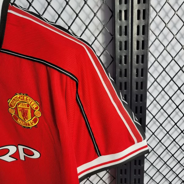 Camisa do Manchester United Retrô 1998-1999 - Imagem 4