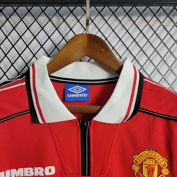 Camisa do Manchester United Retrô 1998-1999 - Imagem 3
