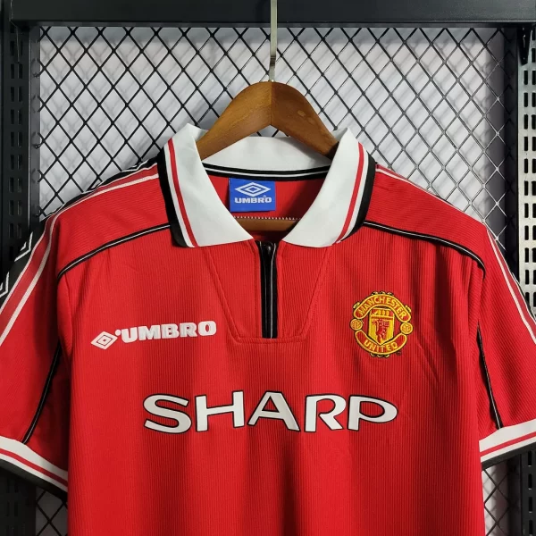 Camisa do Manchester United Retrô 1998-1999 - Imagem 2