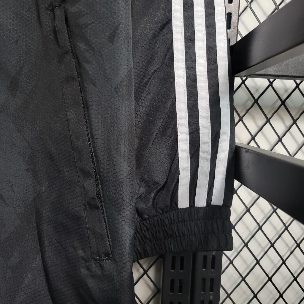 Corta-Vento da Juventus 2023-2024 Corta-Vento da Juventus 2023-2024 - Imagem 6