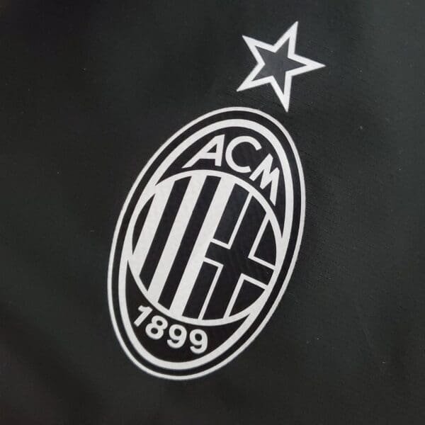 Corta-Vento do Milan 2021-2022 - Imagem 3