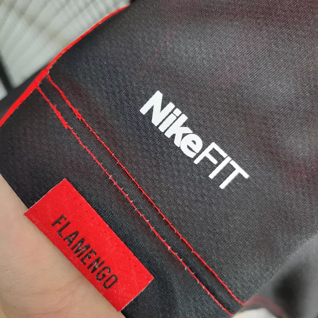 Camisa do Flamengo Retrô 2008-2009 Camisa do Flamengo Retrô 2008-2009 - Imagem 7