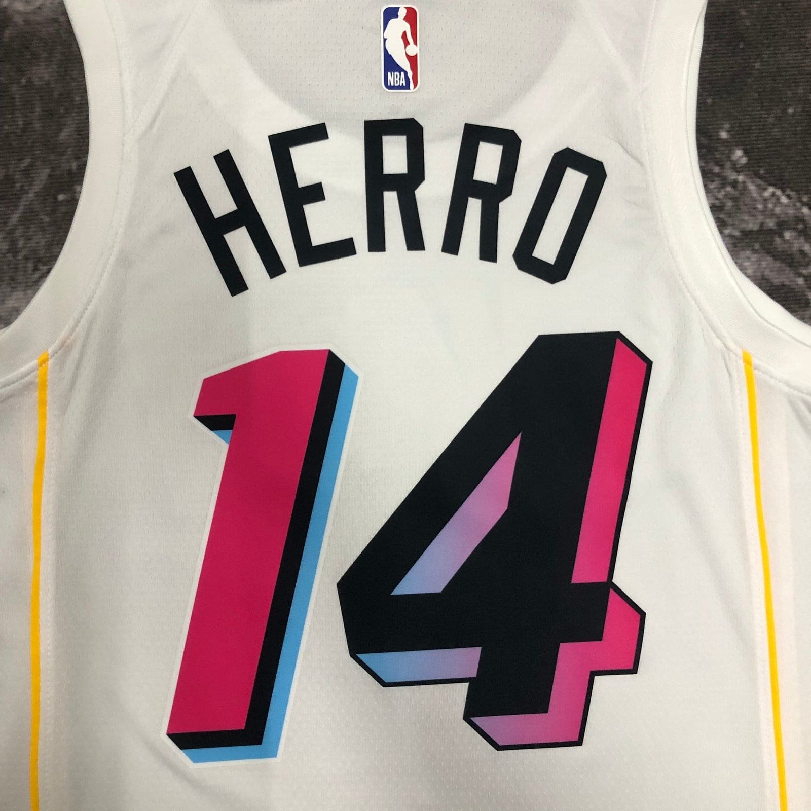 Regata Miami Heat City Edition 2022-2023 Regata Miami Heat City Edition 2022-2023