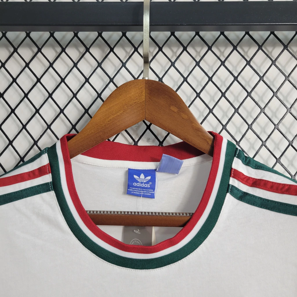 Camisa do Fluminense Retrô 2014-2015 Camisa do Fluminense Retrô 2014-2015