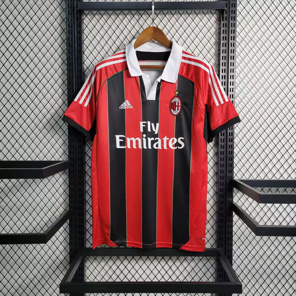 Camisa do Milan Retrô 2012-2013 Camisa do Milan Retrô 2012-2013