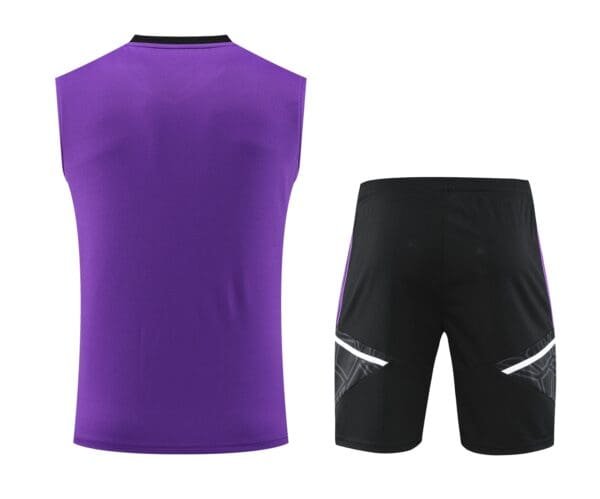 Conjunto Camisa e Short do Real Madrid 2023-2024