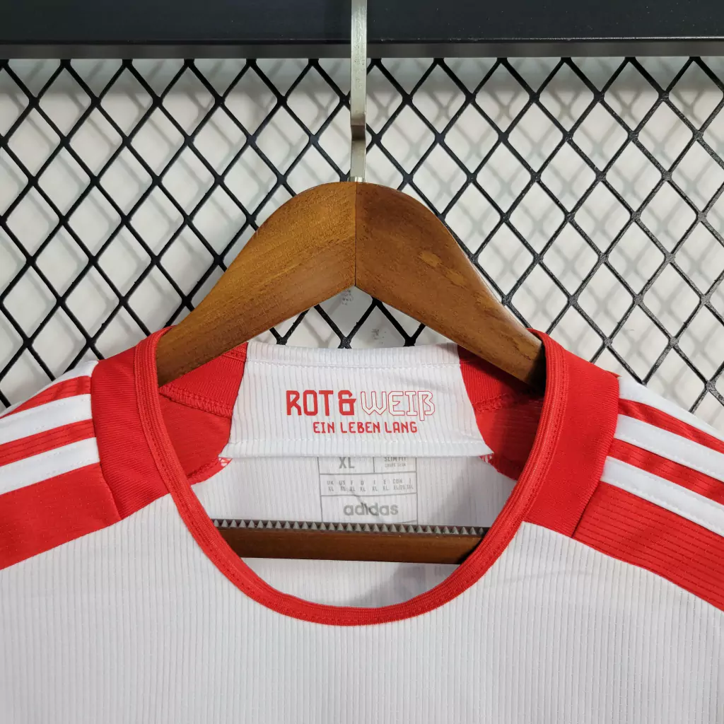 Camisa do Bayern de Munique Manga Longa 2023-2024 Camisa do Bayern de Munique Manga Longa 2023-2024