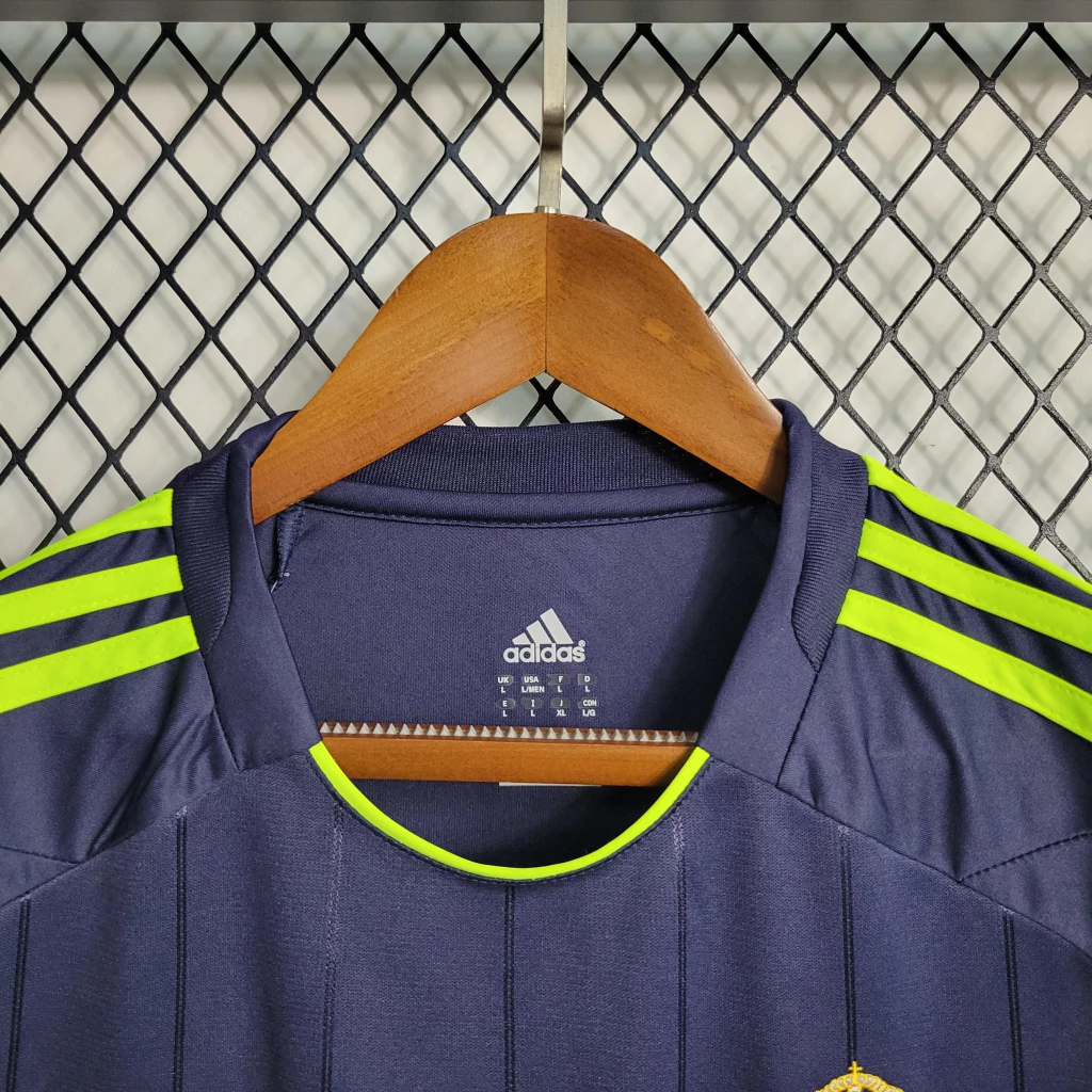 Camisa do Real Madrid Retrô 2012-2013 Camisa do Real Madrid Retrô 2012-2013