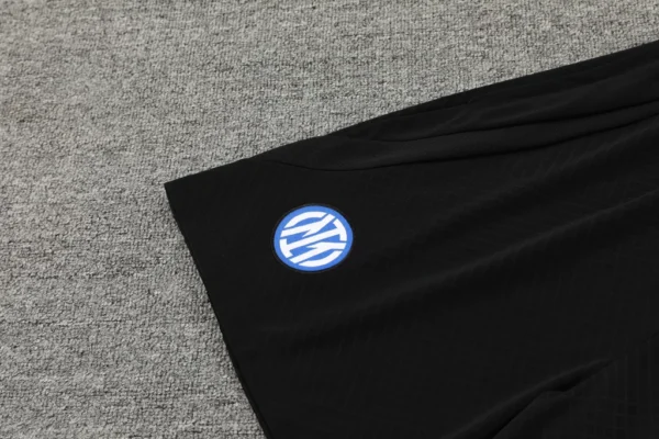 Conjunto Camisa e Short do Inter de Milão 2023-2024