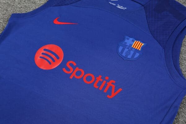 Conjunto Camisa e Short do Barcelona 2023-2024