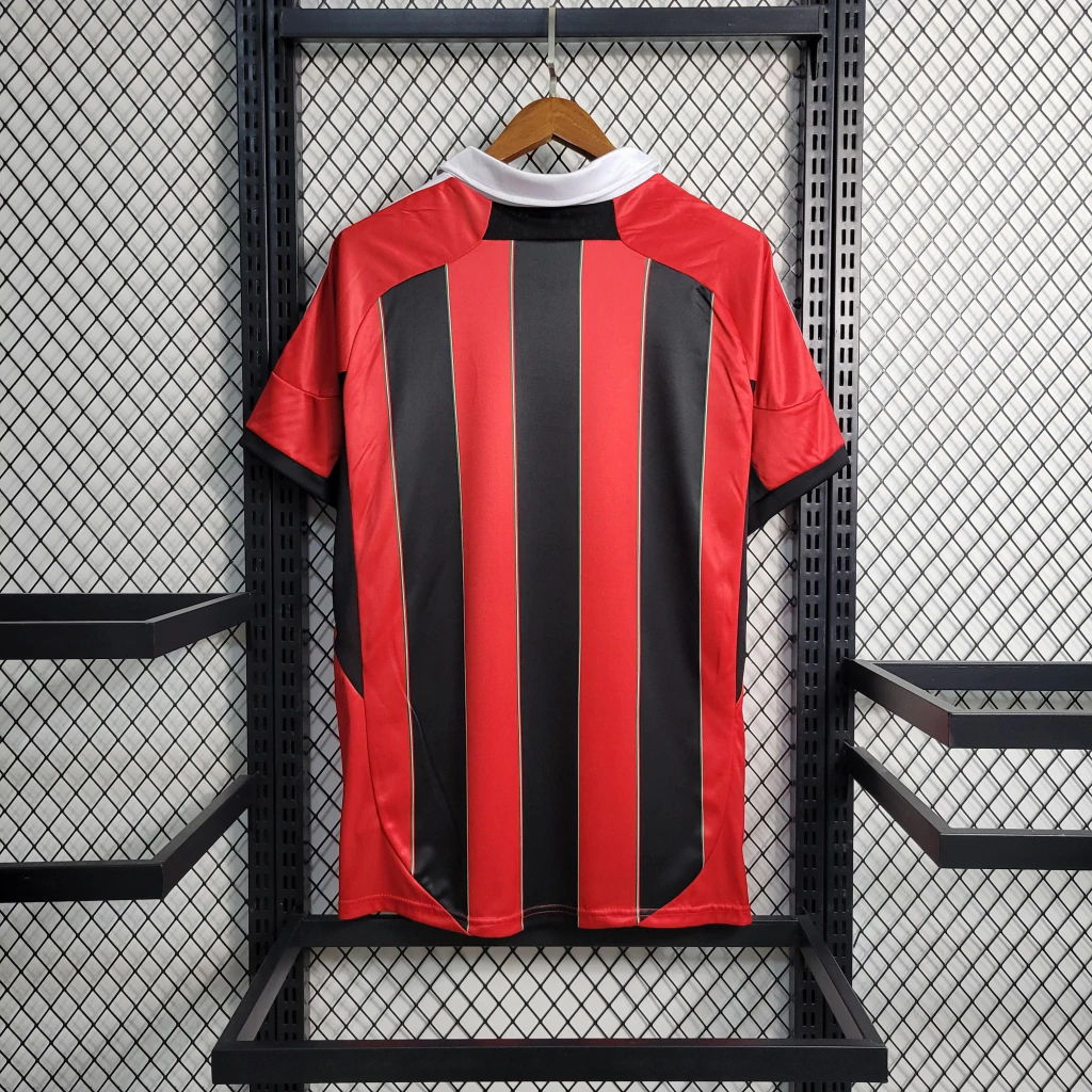 Camisa do Milan Retrô 2012-2013 Camisa do Milan Retrô 2012-2013