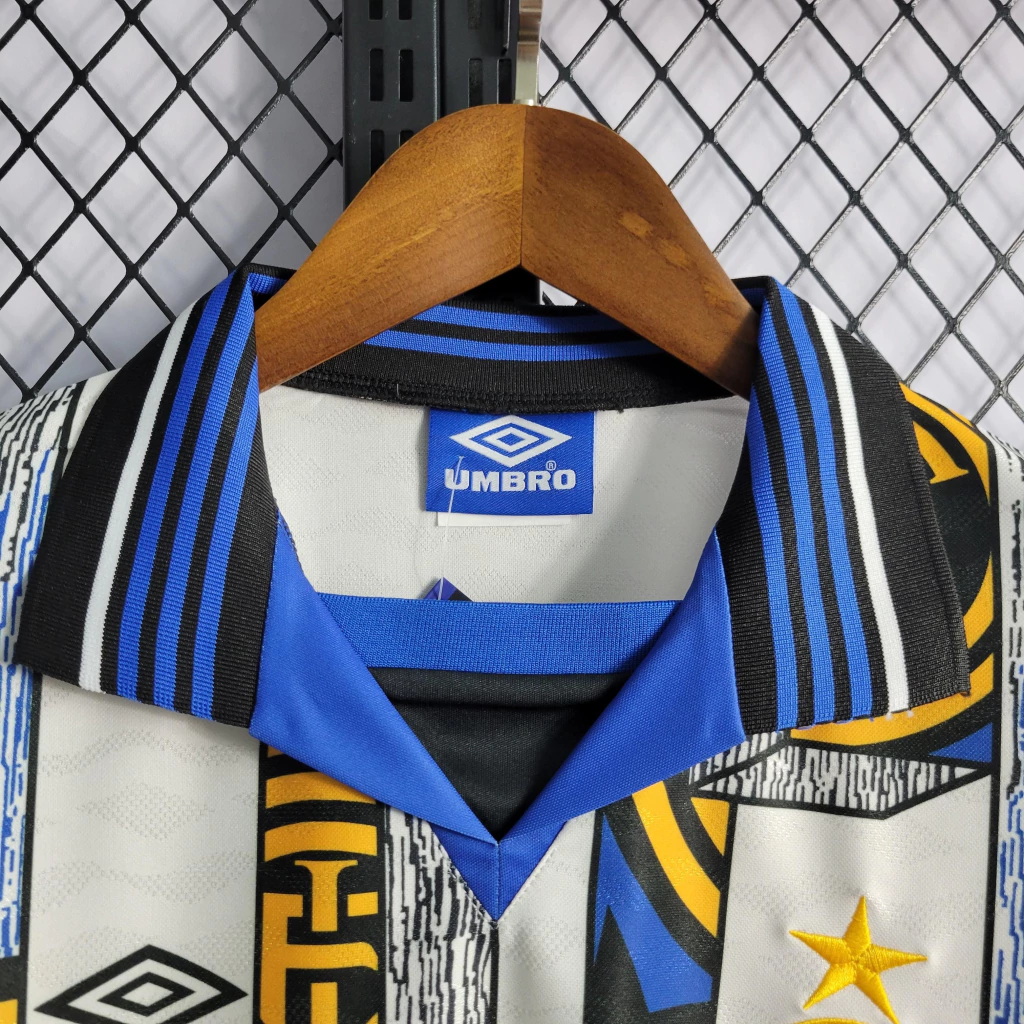 Camisa do Inter de Milão Retrô 1996-1997 Camisa do Inter de Milão Retrô 1996-1997
