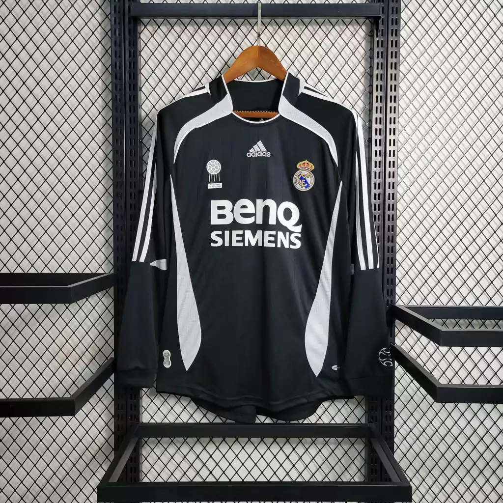Camisa do Real Madrid Retrô Manga Longa 2006-2007 Camisa do Real Madrid Retrô Manga Longa 2006-2007