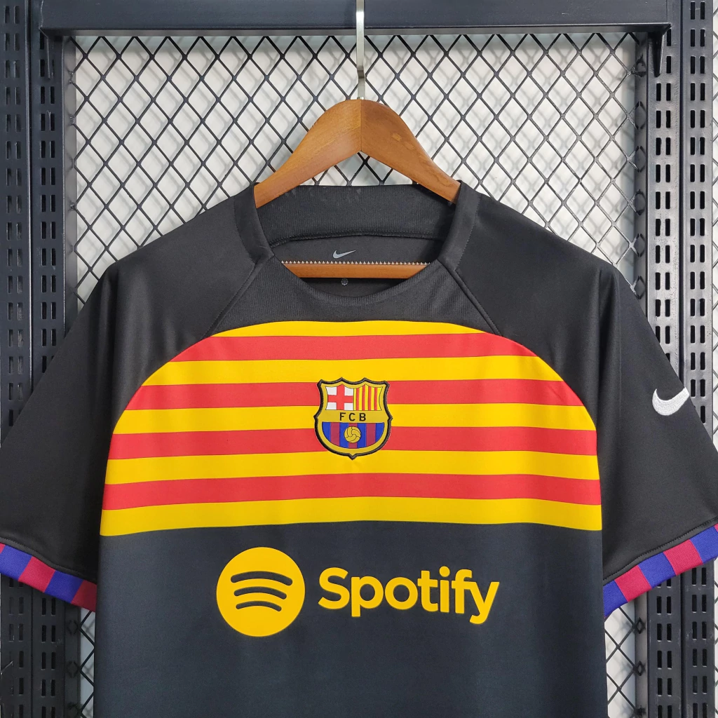 Camisa do Barcelona Treino 2023-2024 Camisa do Barcelona Treino 2023-2024