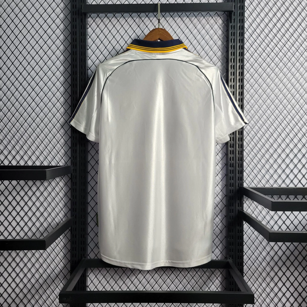Camisa do Real Madrid Retrô 1998-1999 Camisa do Real Madrid Retrô 1998-1999