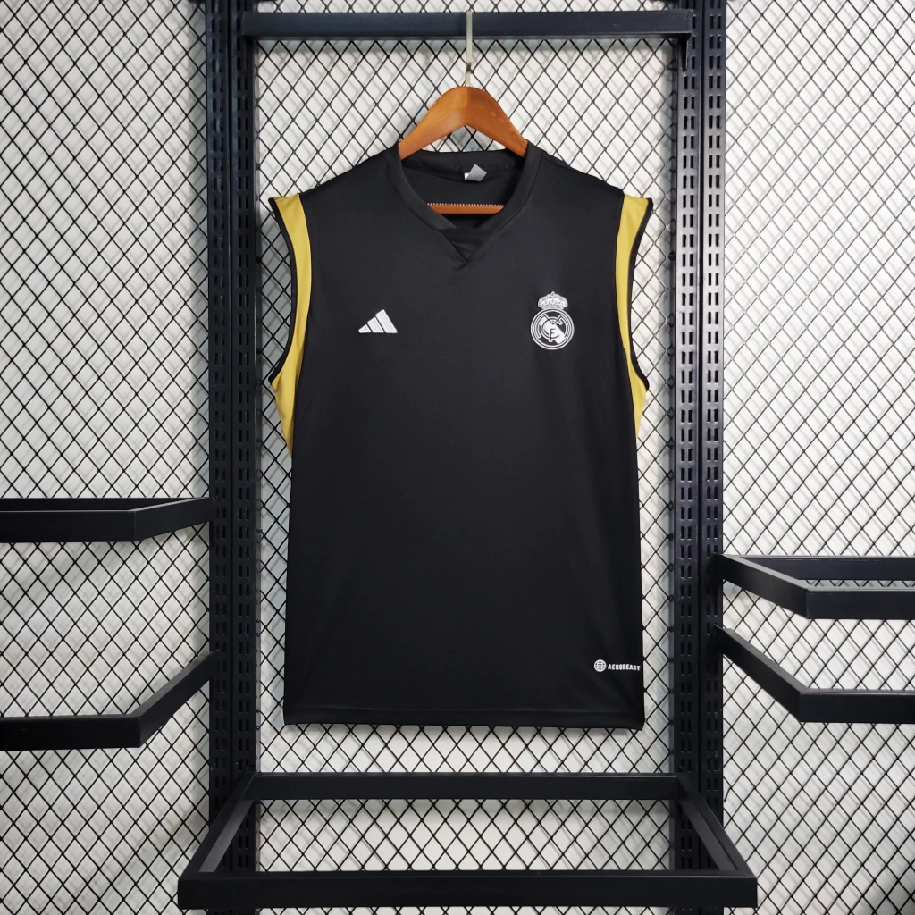 Regata do Real Madrid Treino 2023-2024 Regata do Real Madrid Treino 2023-2024