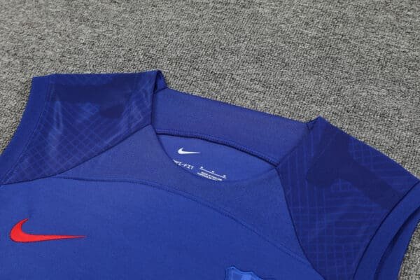 Conjunto Camisa e Short do Barcelona 2023-2024