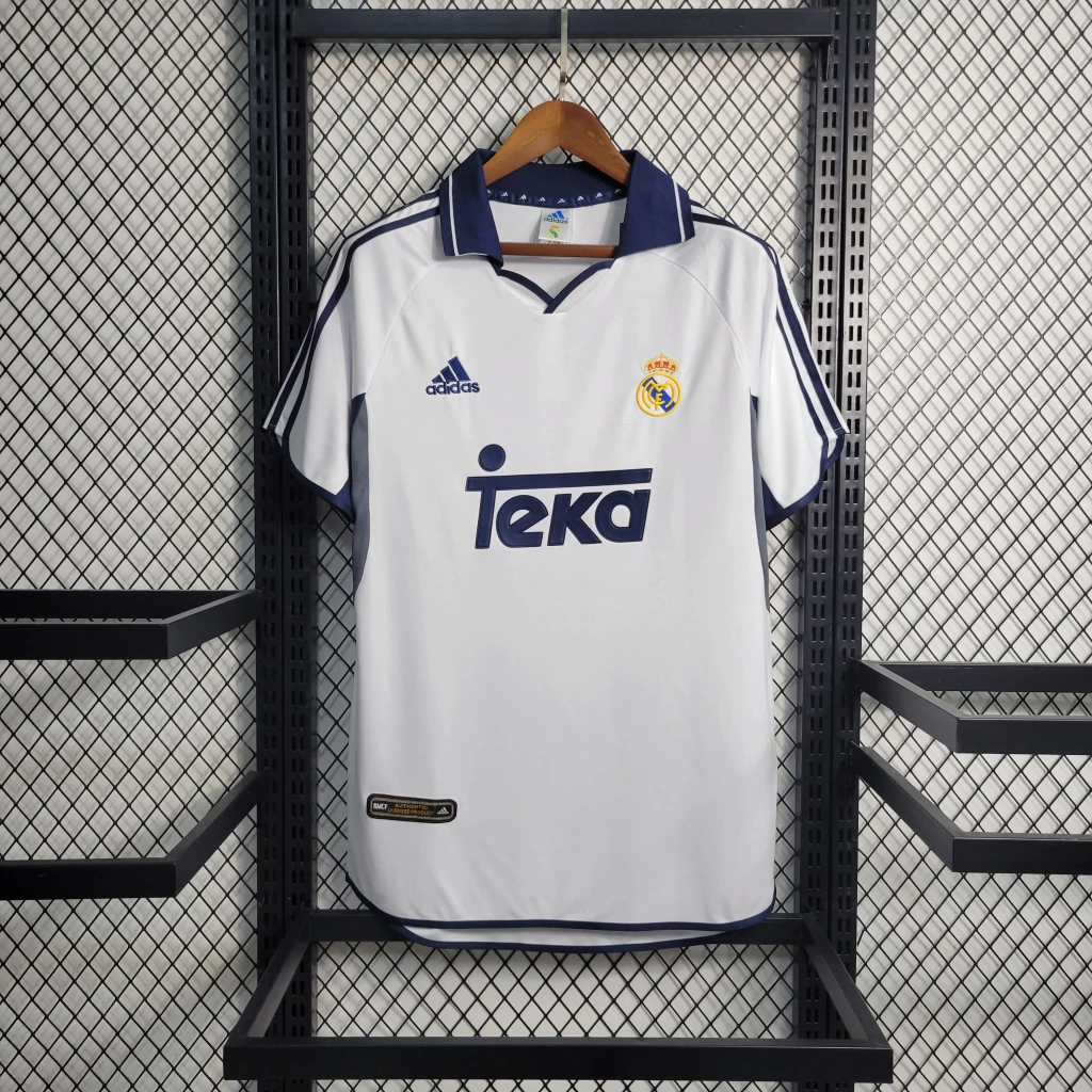 Camisa do Real Madrid Retrô 2000-2001 Camisa do Real Madrid Retrô 2000-2001