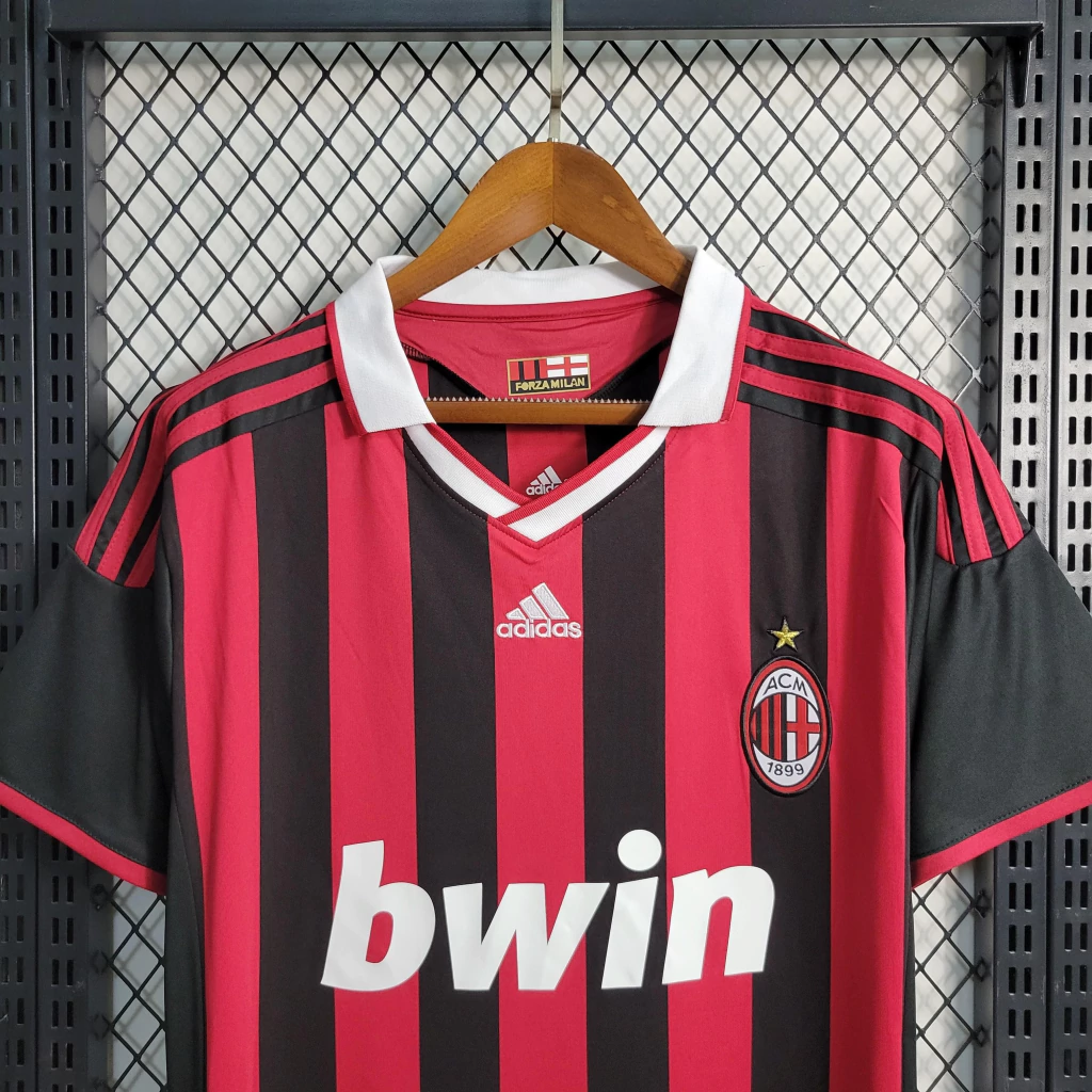 Camisa do Milan Retrô 2009-2010 Camisa do Milan Retrô 2009-2010