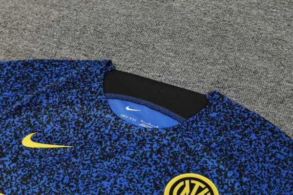 Conjunto Camisa e Short do Inter de Milão 2023-2024