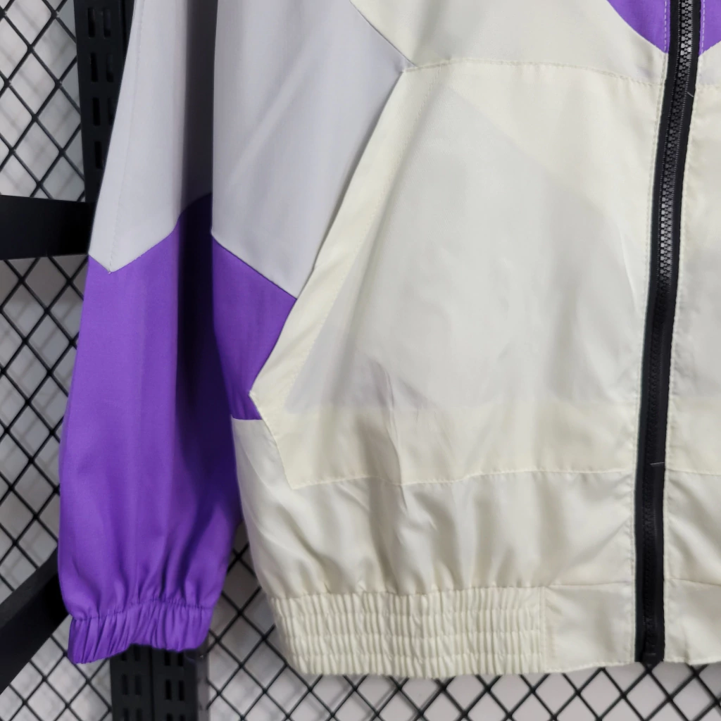Corta-Vento da Juventus 2023-2024 Corta-Vento da Juventus 2023-2024