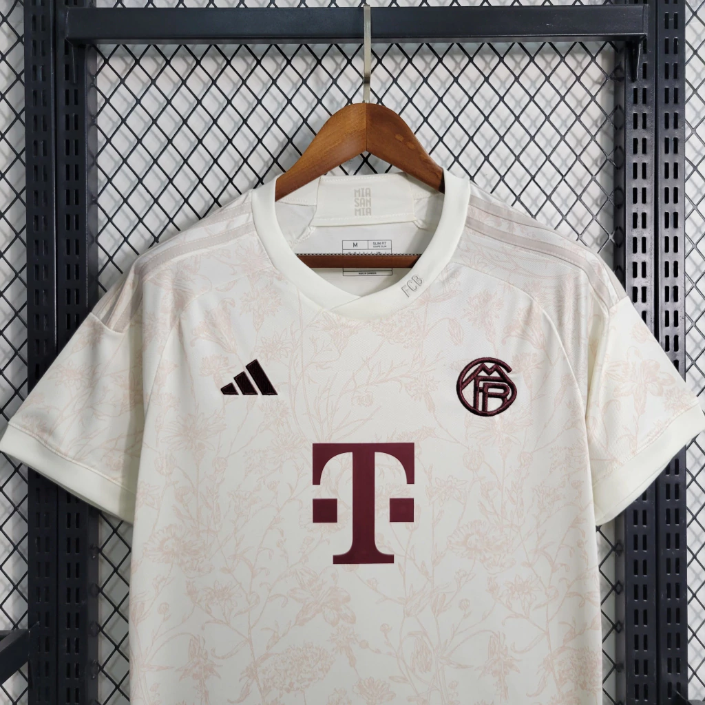 Camisa do Bayern de Munique III 2023-2024 Camisa do Bayern de Munique III 2023-2024