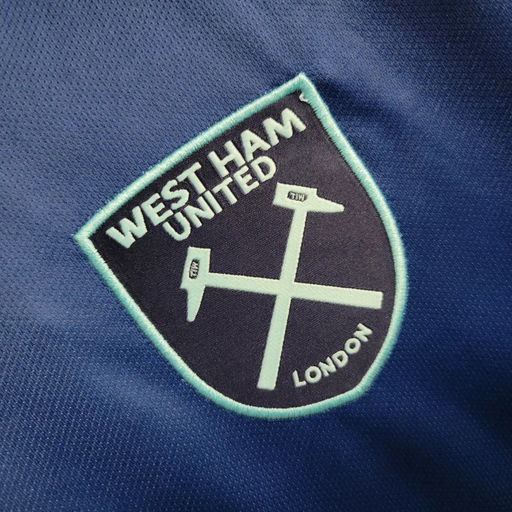 Camisa do West Ham III 2023-2024 Camisa do West Ham III 2023-2024