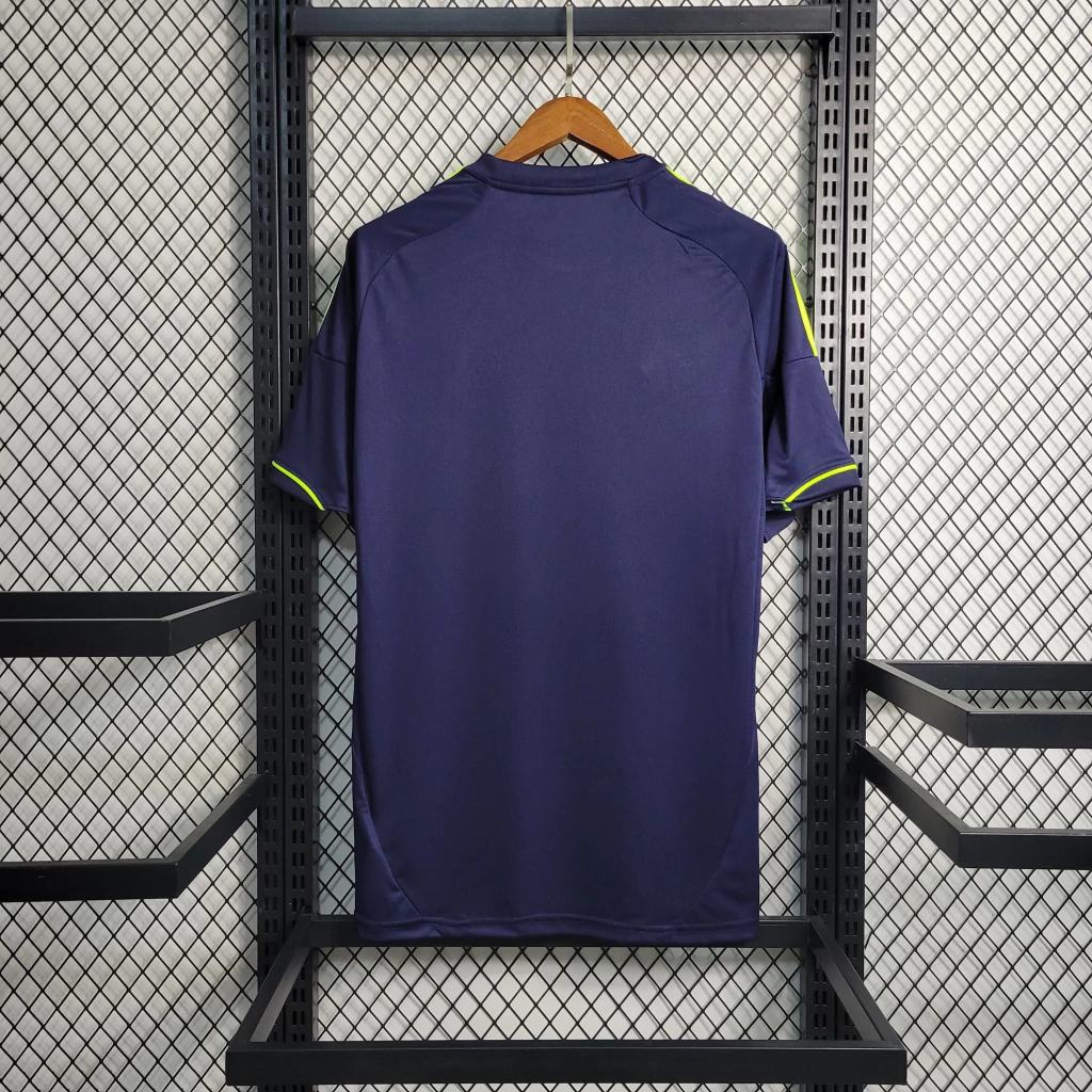 Camisa do Real Madrid Retrô 2012-2013 Camisa do Real Madrid Retrô 2012-2013