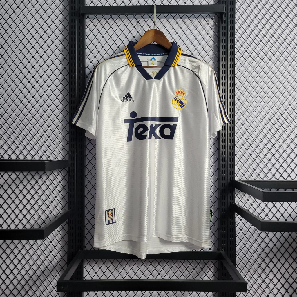 Camisa do Real Madrid Retrô 1998-1999 Camisa do Real Madrid Retrô 1998-1999