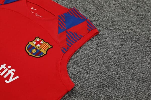 Conjunto Camisa e Short do Barcelona 2023-2024