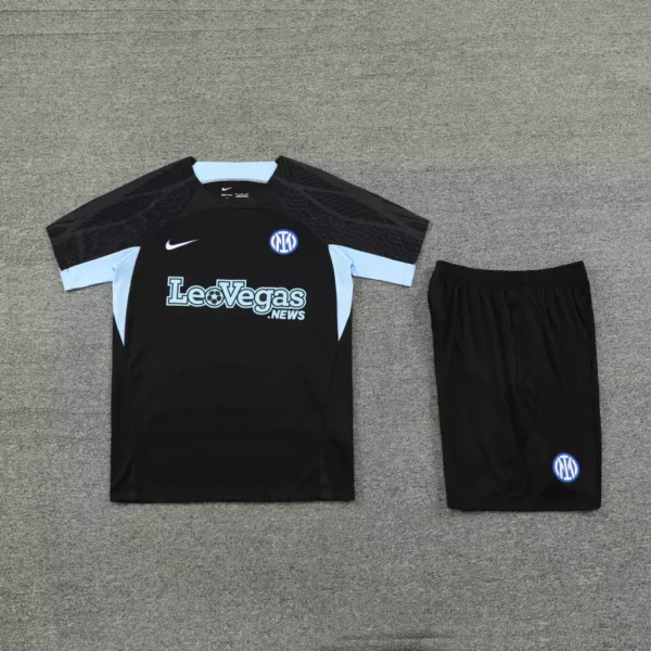 Conjunto Camisa e Short do Inter de Milão 2023-2024