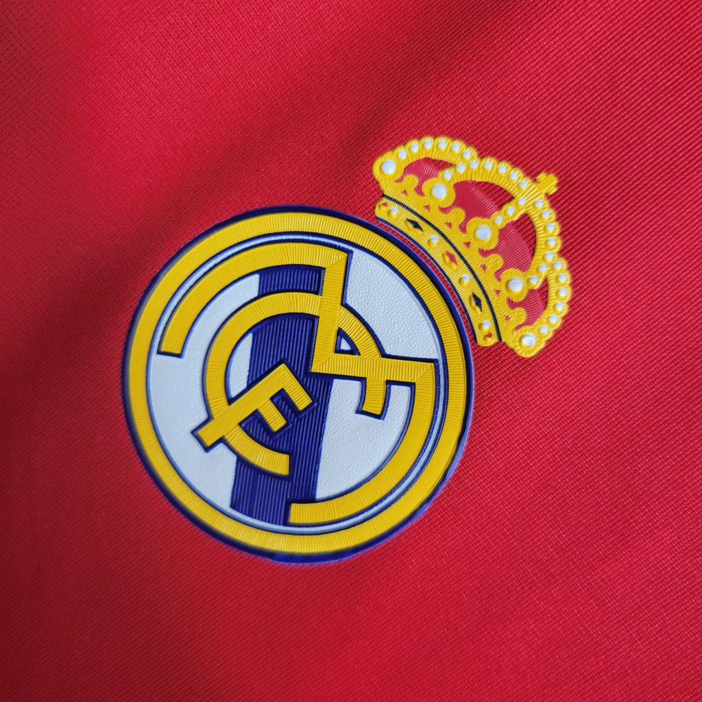 Camisa do Real Madrid Retrô 2011-2012 Camisa do Real Madrid Retrô 2011-2012