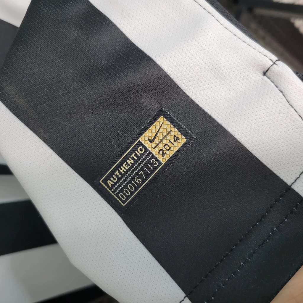 Camisa da Juventus Retrô 2014-2015 Camisa da Juventus Retrô 2014-2015