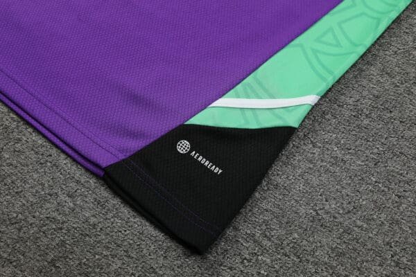 Conjunto Camisa e Short do Real Madrid 2023-2024