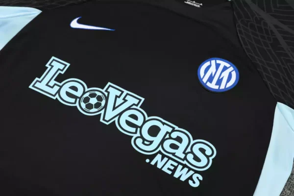 Conjunto Camisa e Short do Inter de Milão 2023-2024