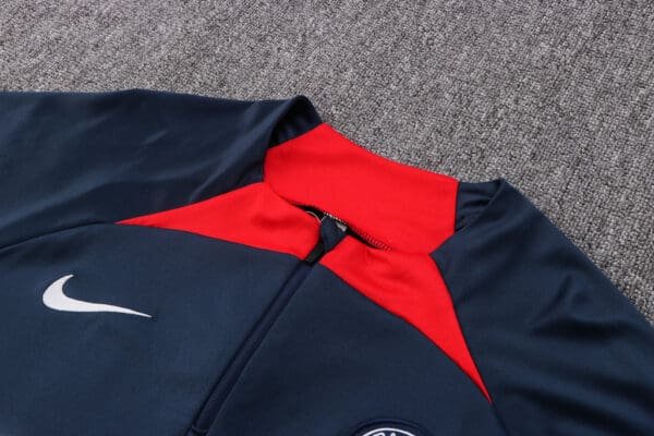 Conjunto Casaco e Calça do PSG 2022-2023