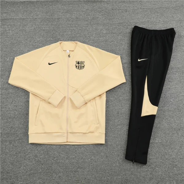 Conjunto Casaco e Calça do Barcelona 2022-2023