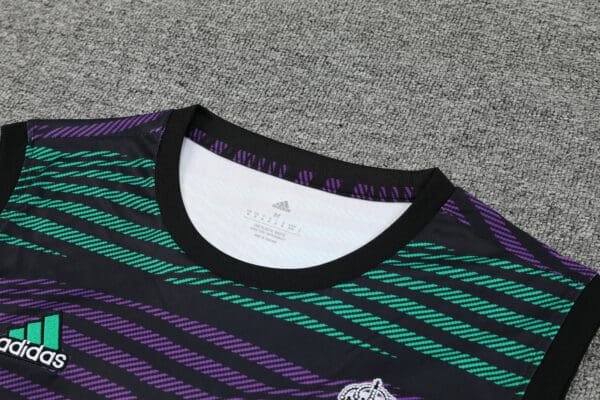 Conjunto Camisa e Short do Real Madrid 2023-2024