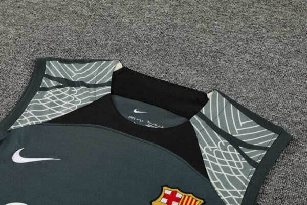 Conjunto Camisa e Short do Barcelona 2023-2024