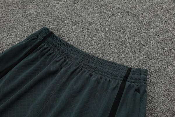 Conjunto Camisa e Short do Barcelona 2023-2024
