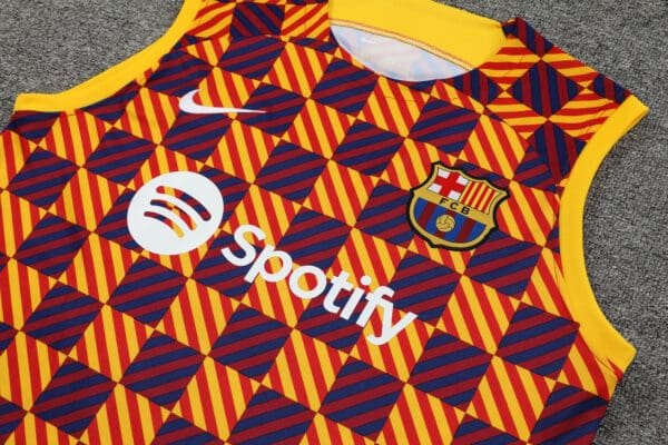 Conjunto Camisa e Short do Barcelona 2023-2024