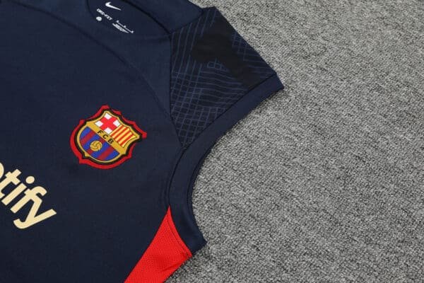 Conjunto Camisa e Short do Barcelona 2023-2024