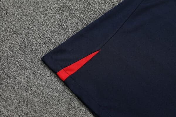 Conjunto Camisa e Short do Barcelona 2023-2024
