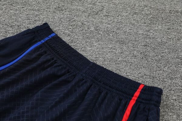 Conjunto Camisa e Short do Barcelona 2023-2024