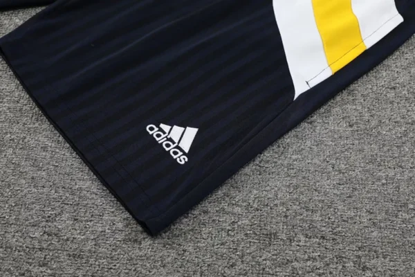 Conjunto Camisa e Short do Real Madrid 2023-2024