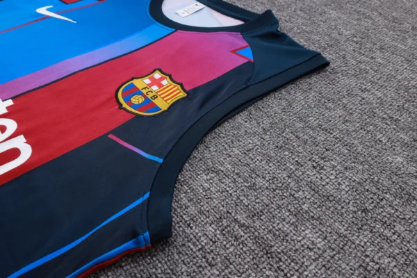 Conjunto Camisa e Short do Barcelona 2023-2024
