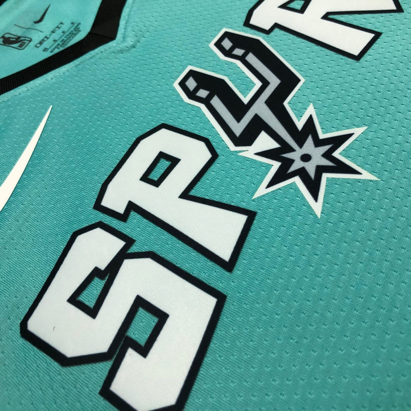 Regata San Antonio Spurs City Edition 22/23 Regata San Antonio Spurs City Edition 22/23