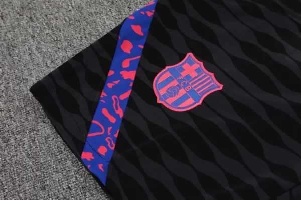Conjunto Camisa e Short do Barcelona 2022-2023