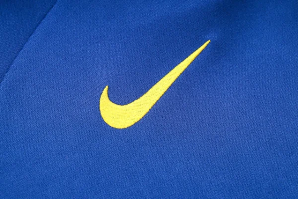Conjunto Casaco e Calça do Inter de Milão 2023-2024