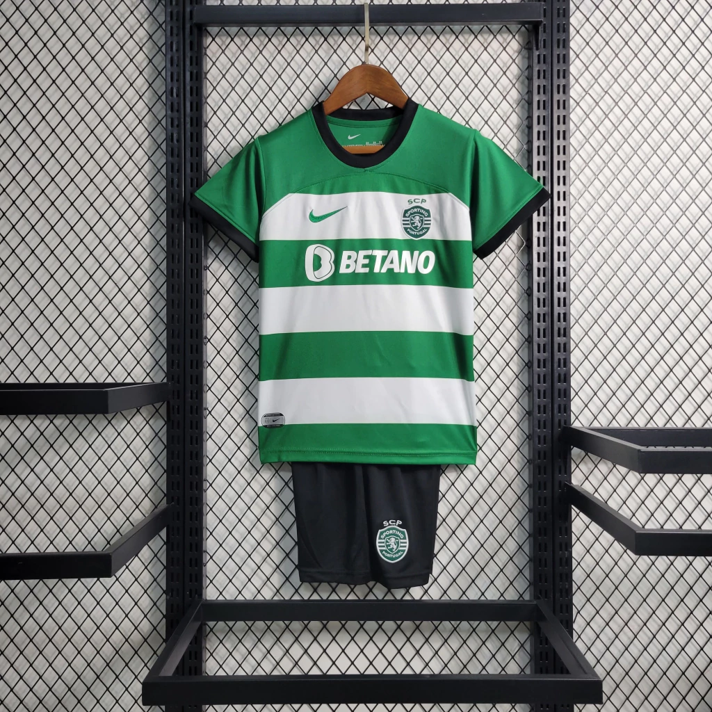 Kit de Uniforme Infantil do Sporting I 2023-2024 Kit de Uniforme Infantil do Sporting I 2023-2024
